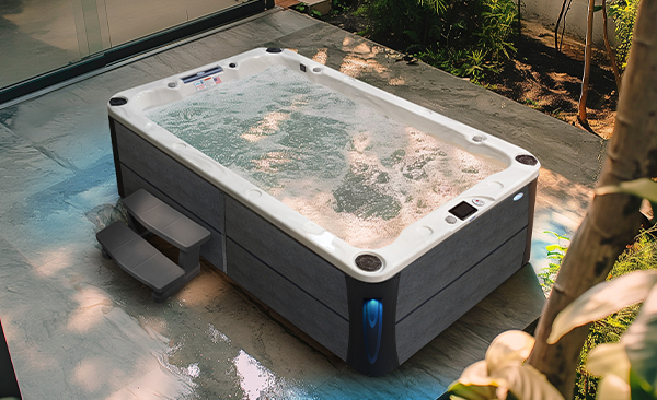 Deck Series Joshua Tree hot tubs for sale